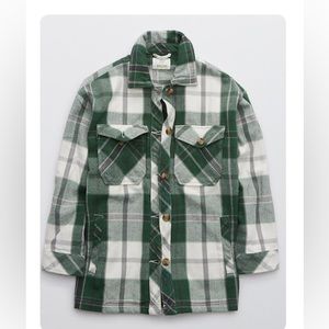 OFFLINE FLANNEL BUTTON
DOWN JACKET